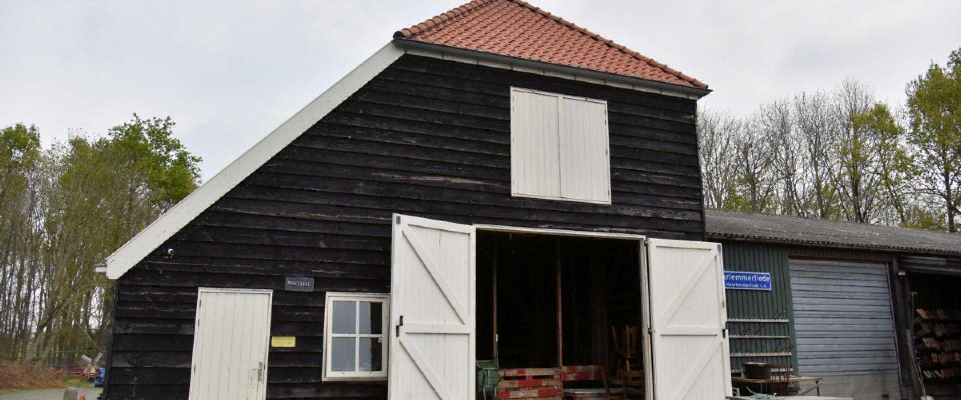 Schuur bij Boerengolf Liedenhoeve in Haarlemmerliede