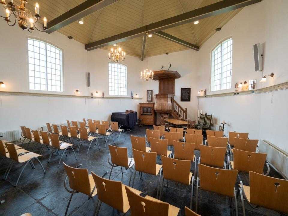 inside Stompetoren with seating arrangement