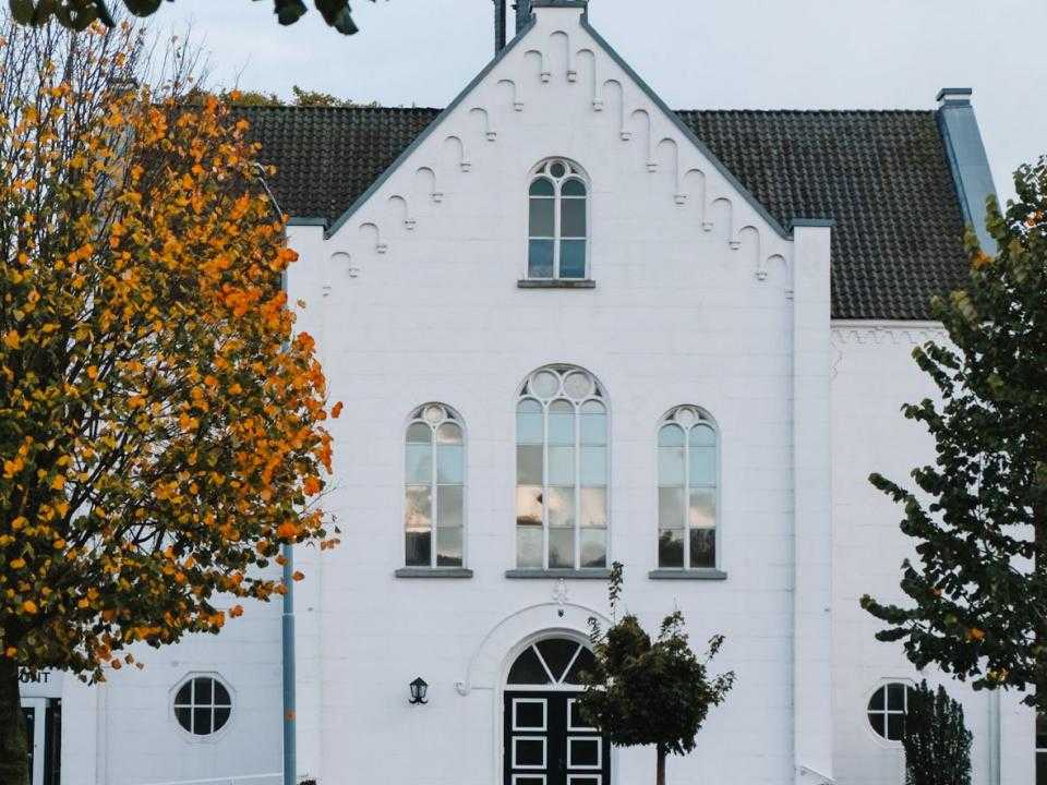 White Church in New Vennep