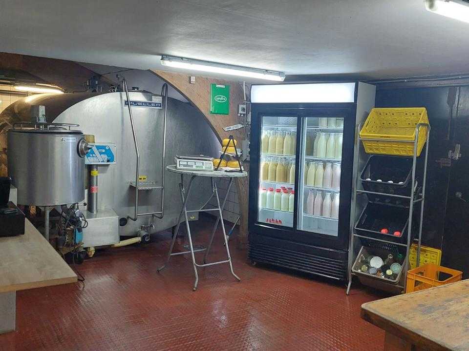Zuivel te koop