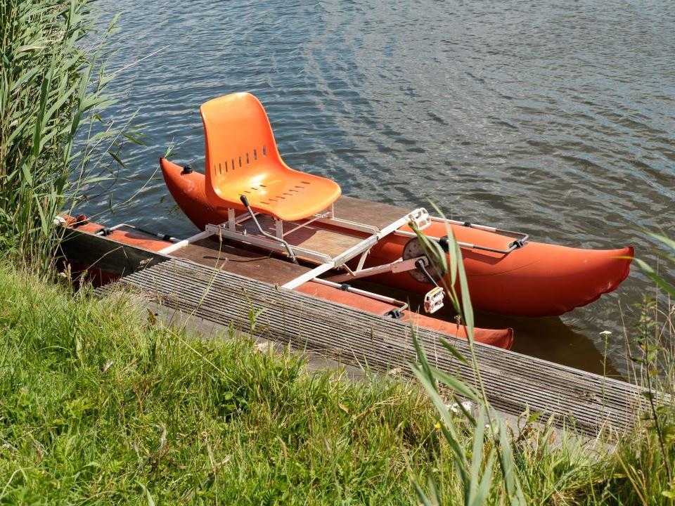 Waterfiets bij de Bermtoerist