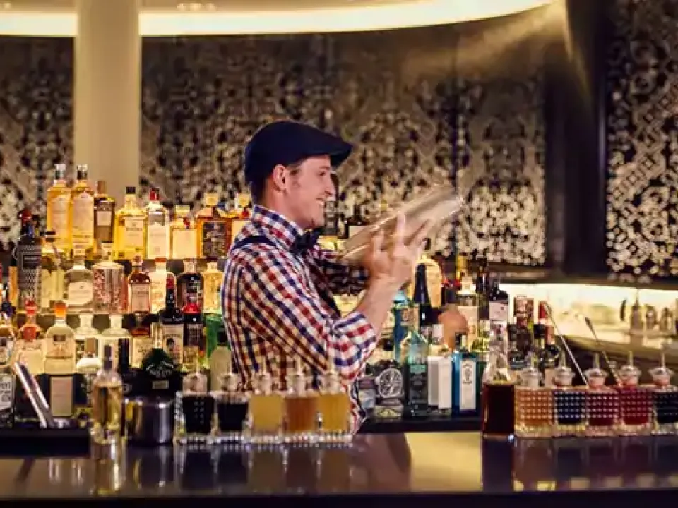 Bar in Hilton Hotel with bartender