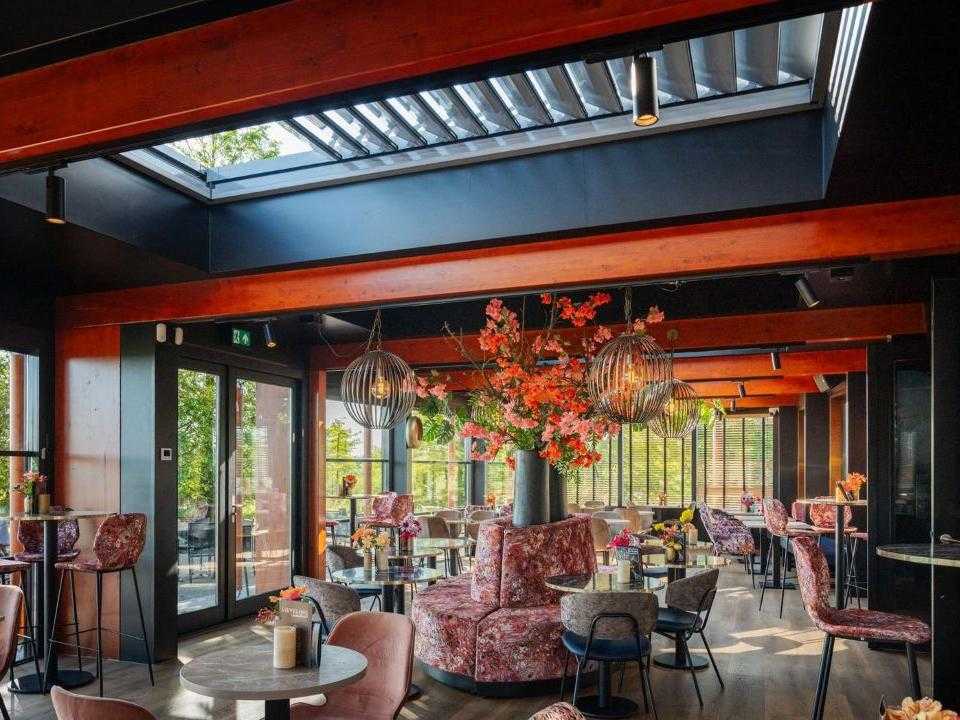 Restaurant Darling from the inside