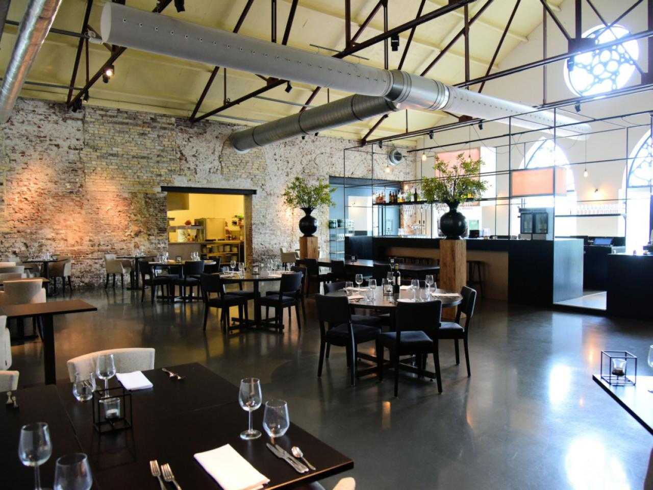 Interieur restaurant Bij Quinis in Lijnden