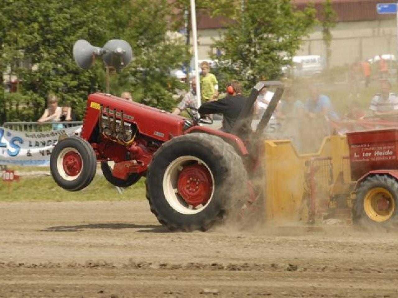 Tractor bij het Trekkertrek Festival