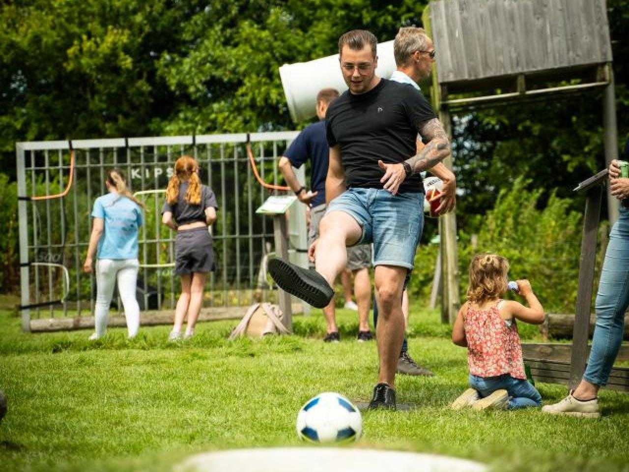 Speler bij Boerenvoetgolf