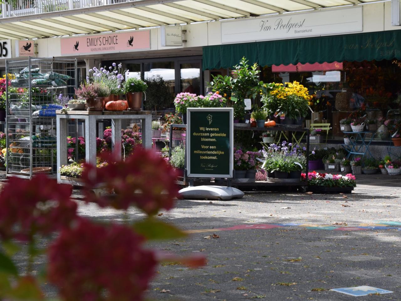 Foto van winkels in Winkel Lint Badhoevedorp