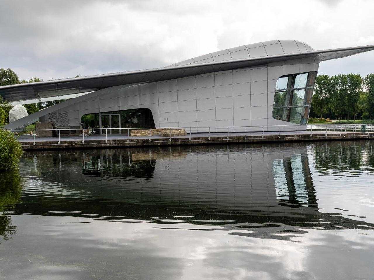 Floriade Paviljoen in het Haarlemmermeerse bos