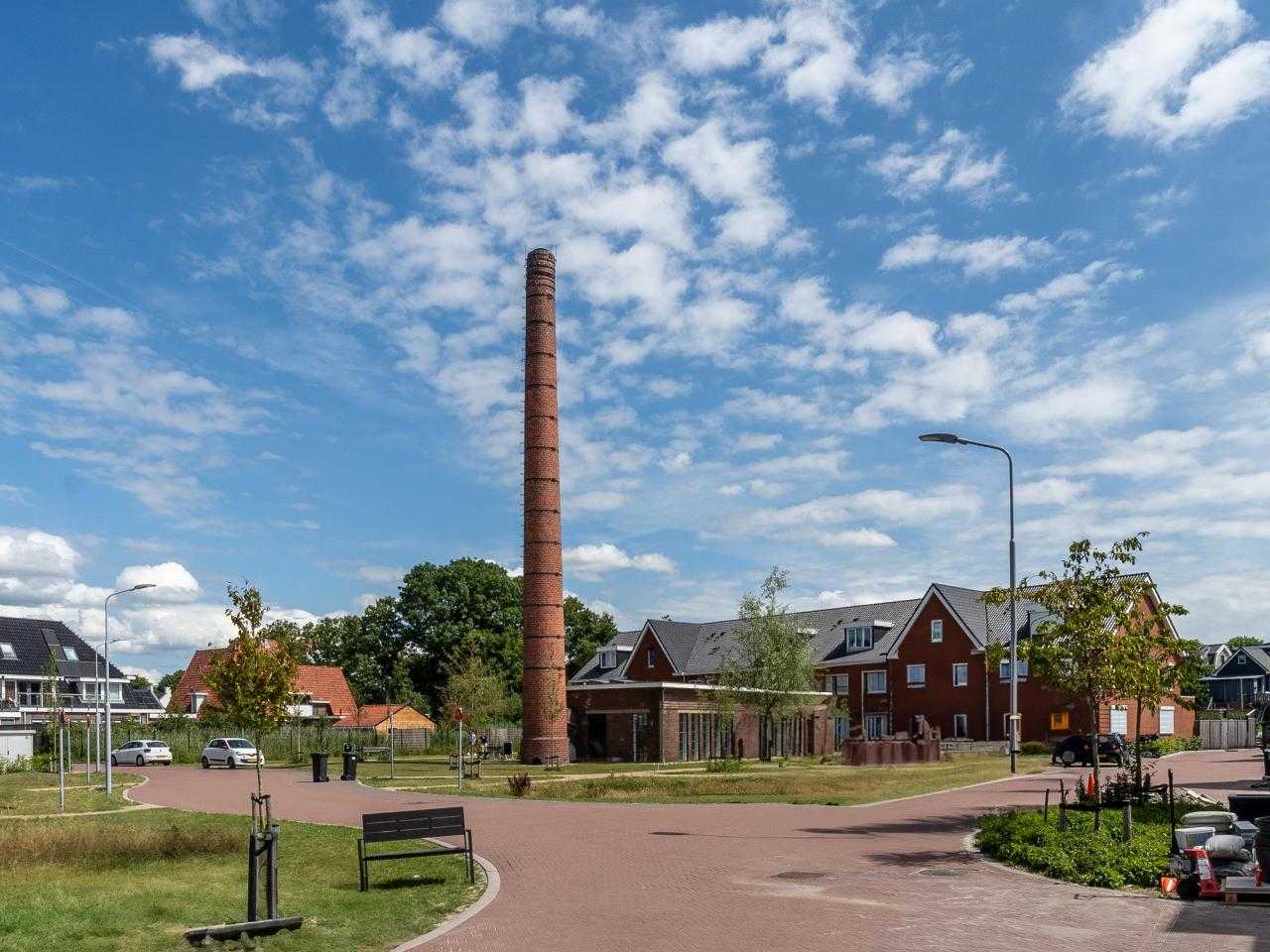 Ketelhuis met Schoorsteen Reisenhout