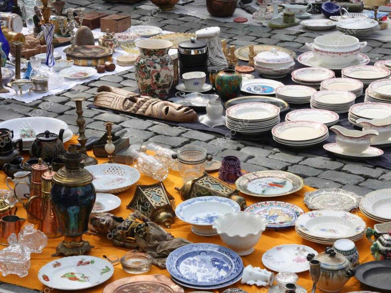 Vlooienmarkt kraampjes