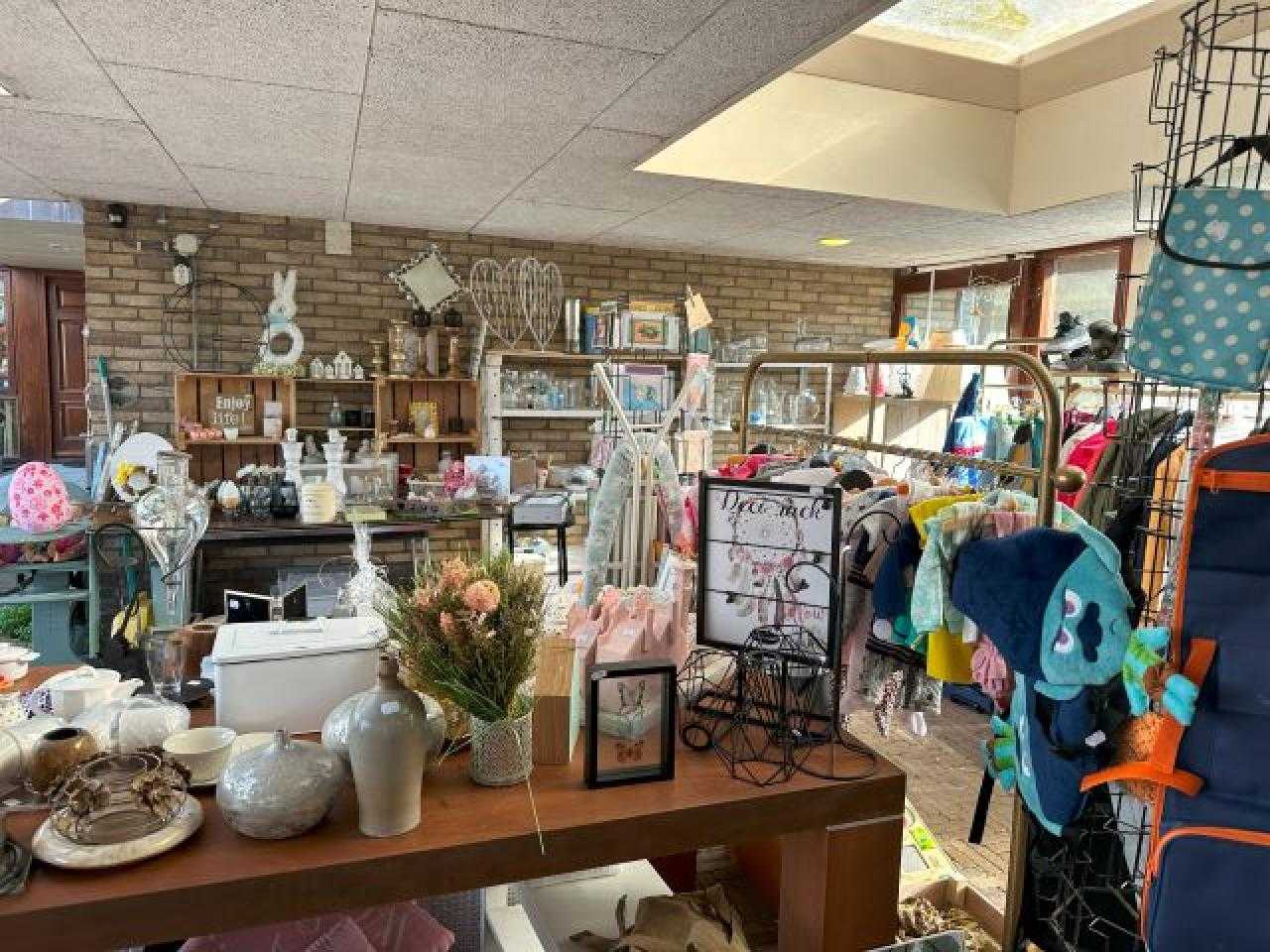 Kringloopwinkel in Zwanenburg