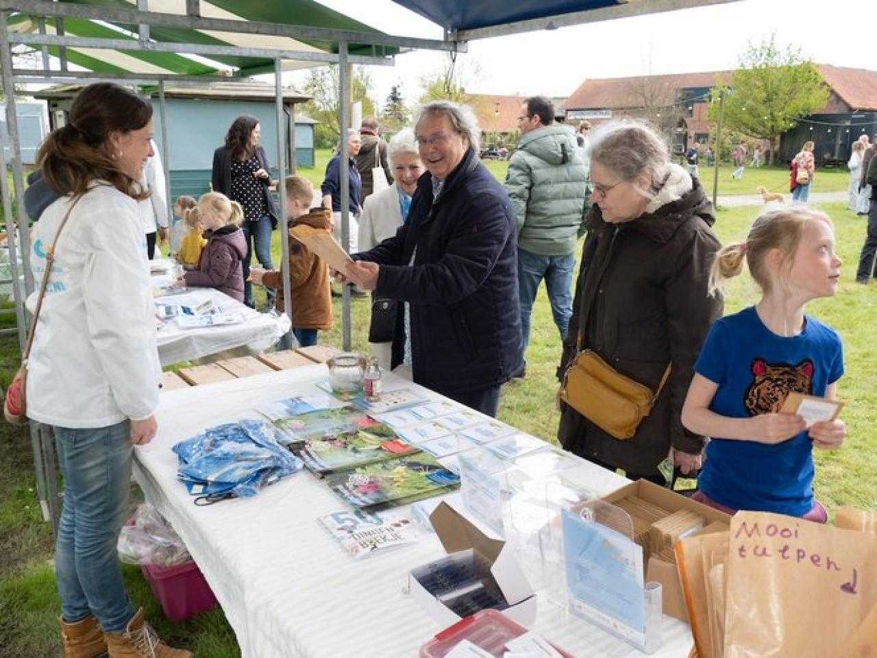 Markt met mensen