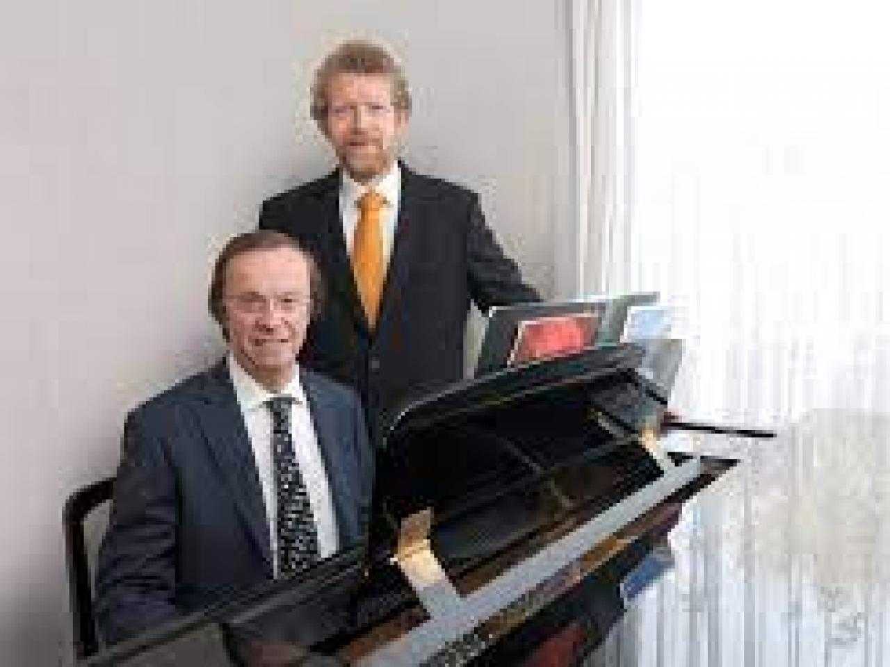 Bariton Palle Fuhr Jørgensen en pianist Roel Praas naast elkaar